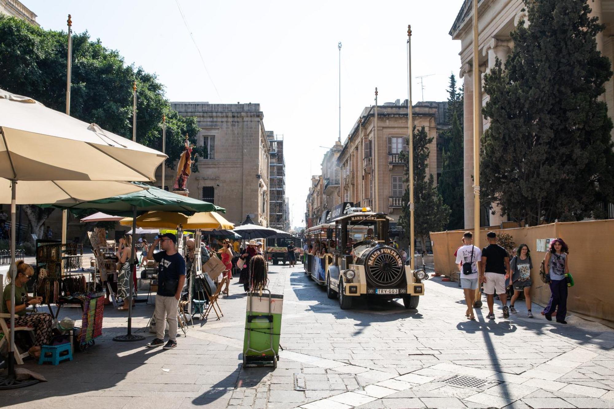 Valletta Waterfront Backyard Flat By Arcobnb Il Furjana Bagian luar foto