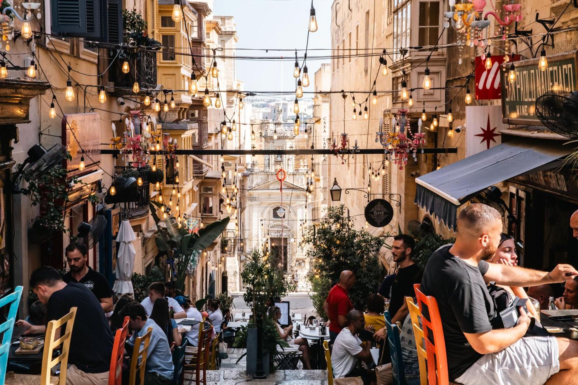 Valletta Waterfront Backyard Flat By Arcobnb Il Furjana Bagian luar foto
