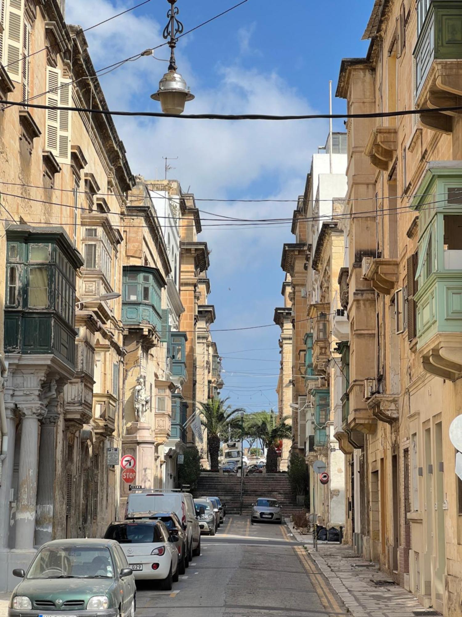 Valletta Waterfront Backyard Flat By Arcobnb Il Furjana Bagian luar foto