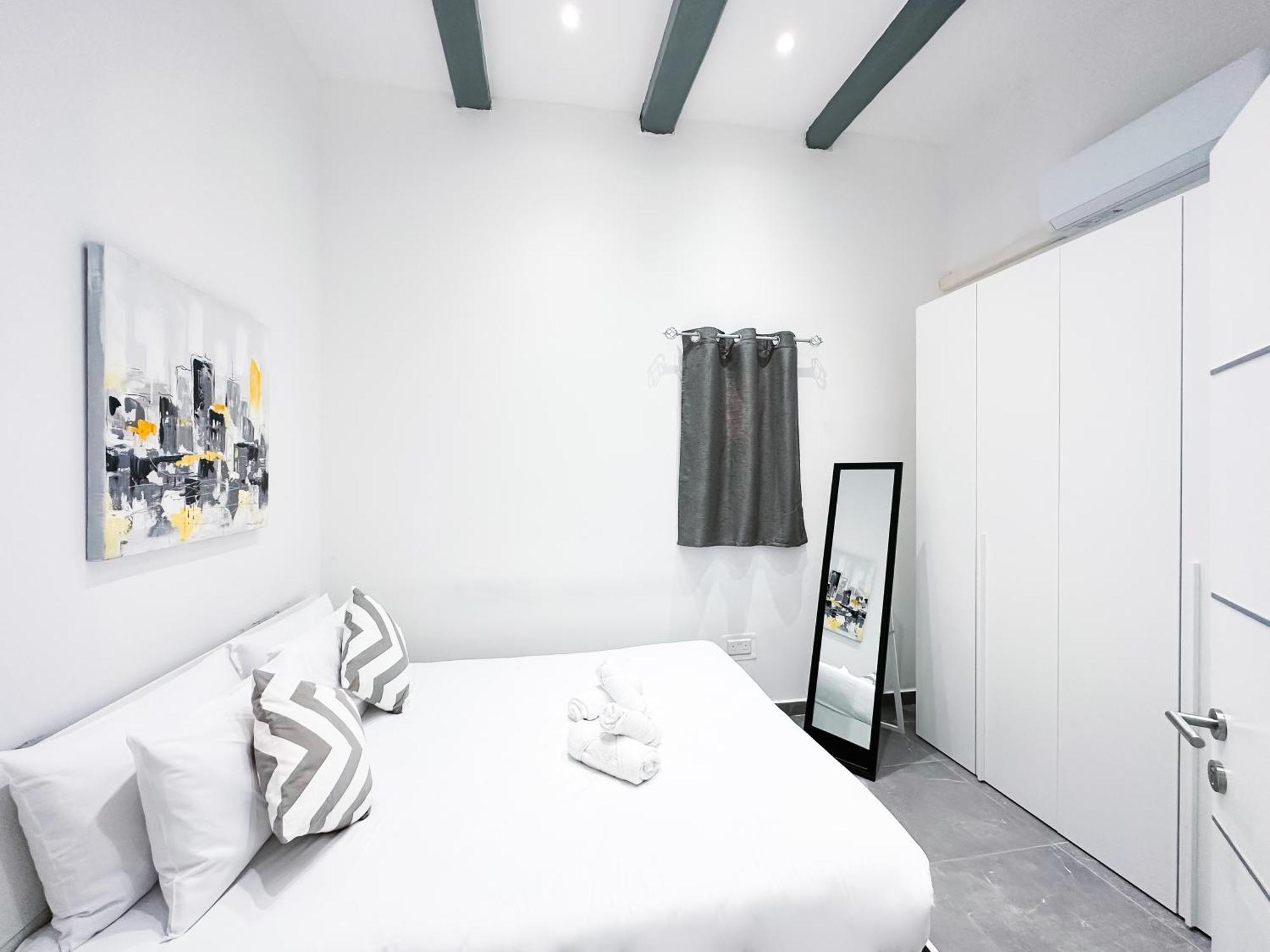 Valletta Waterfront Backyard Flat By Arcobnb Il Furjana Bagian luar foto