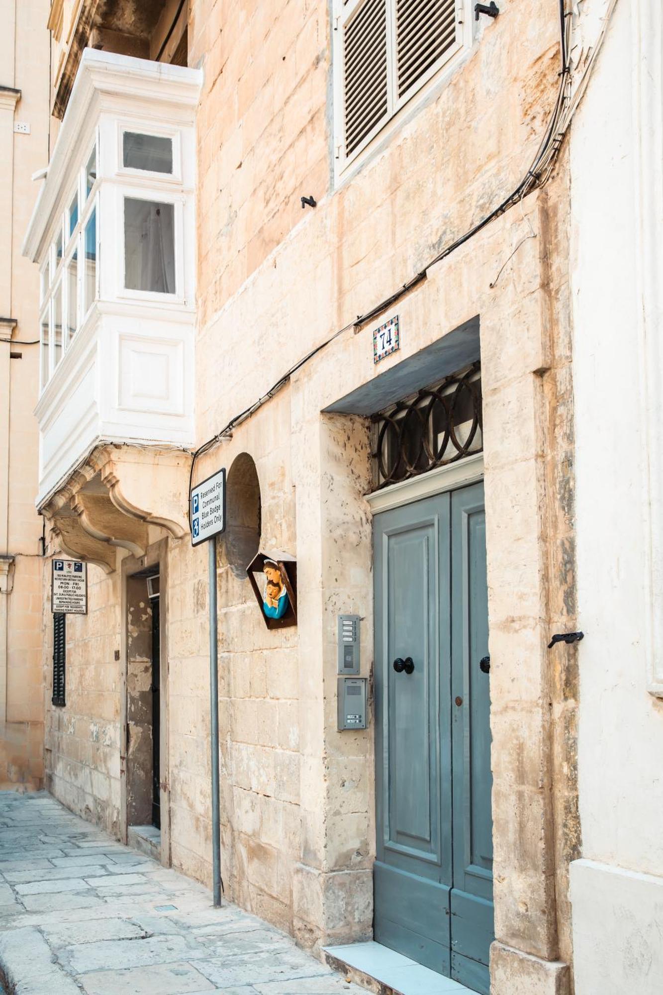 Valletta Waterfront Backyard Flat By Arcobnb Il Furjana Bagian luar foto