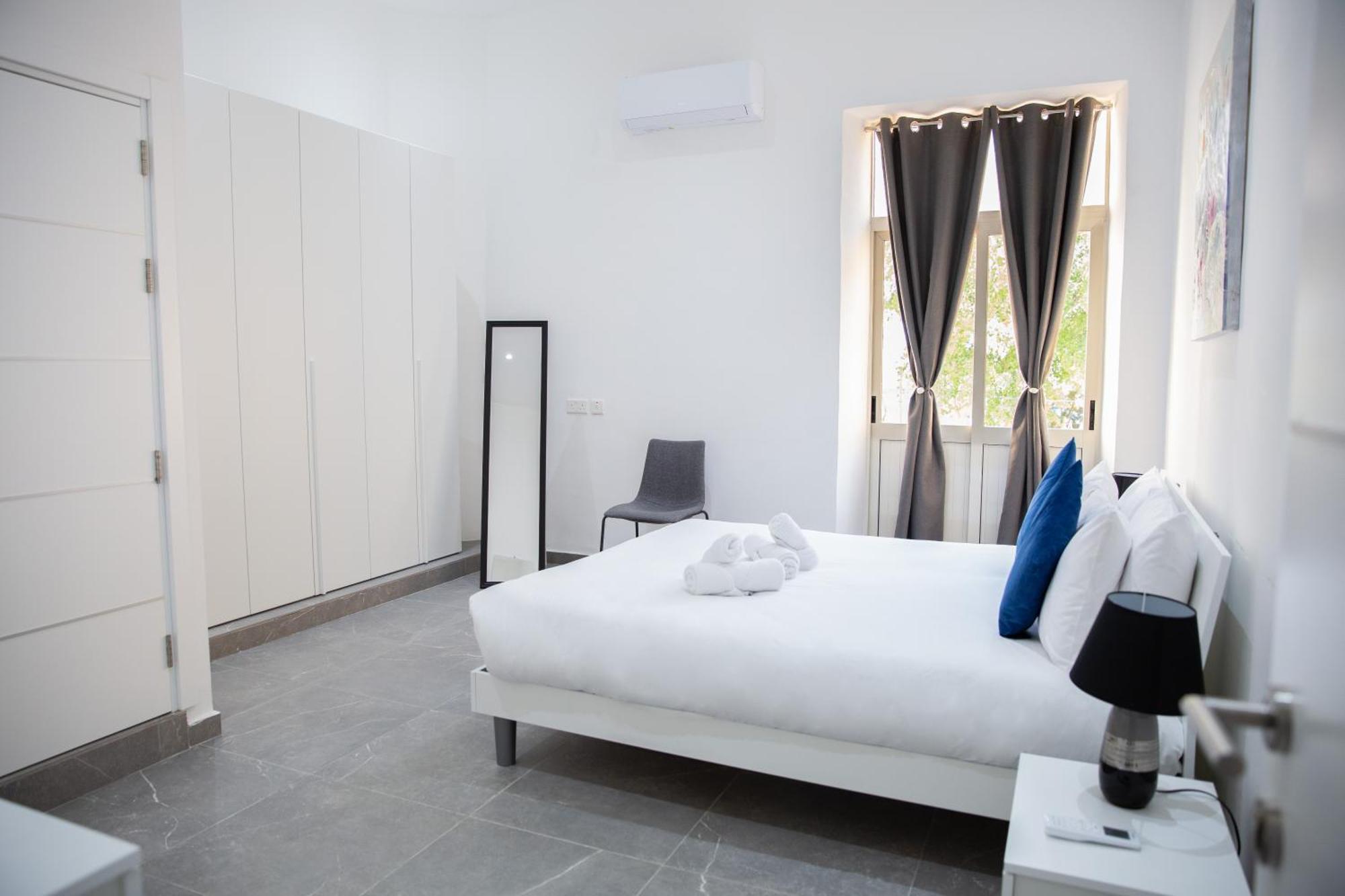 Valletta Waterfront Backyard Flat By Arcobnb Il Furjana Bagian luar foto